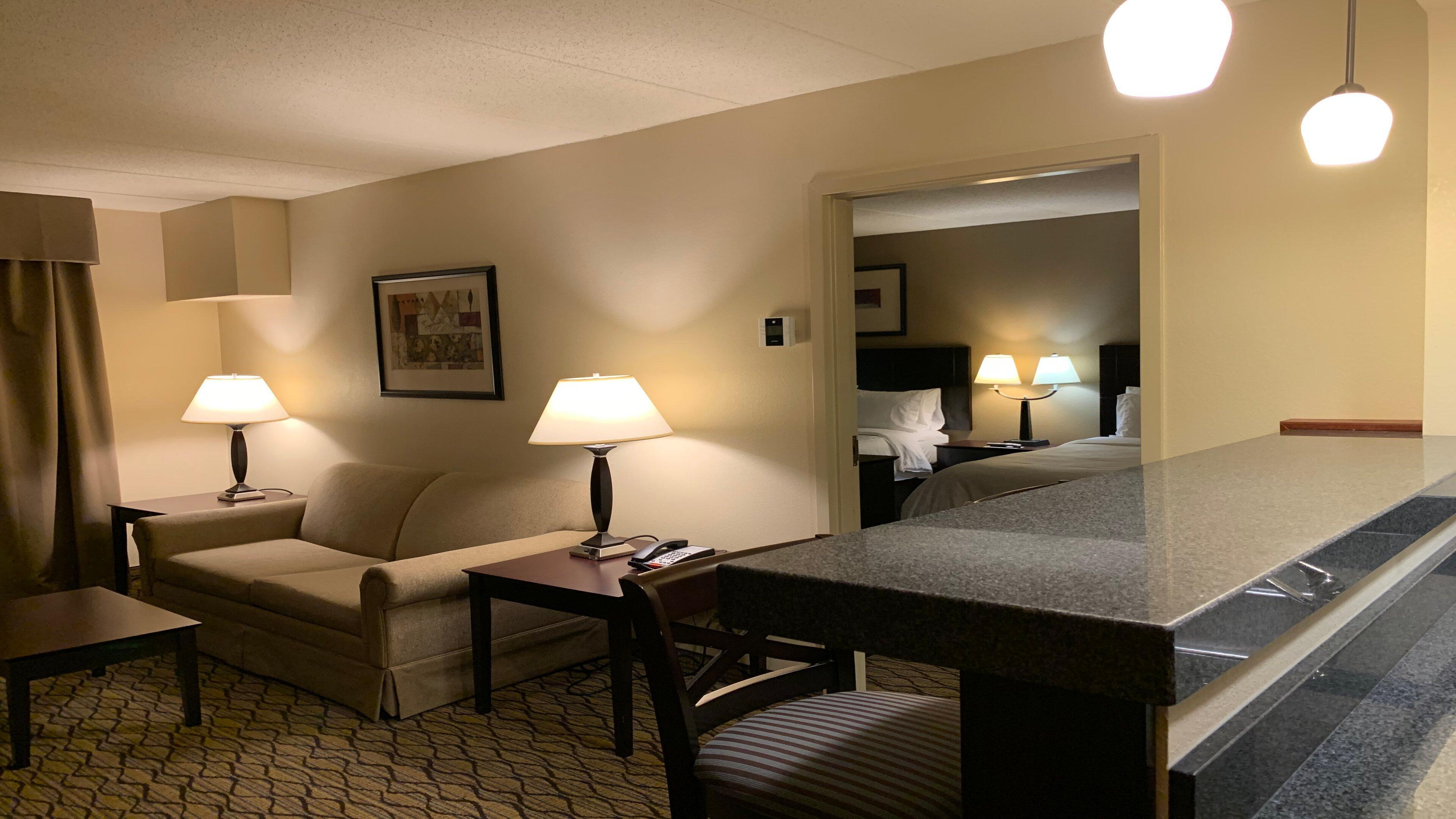 Holiday Inn Express Milford By Ihg Exterior foto